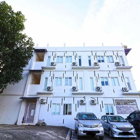 Rumah Kayu Manis Bintaro Jacarta Exterior foto